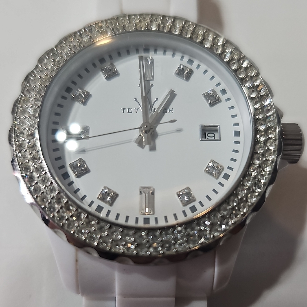 ToyWatch Women's White Crystal Bezel Watch